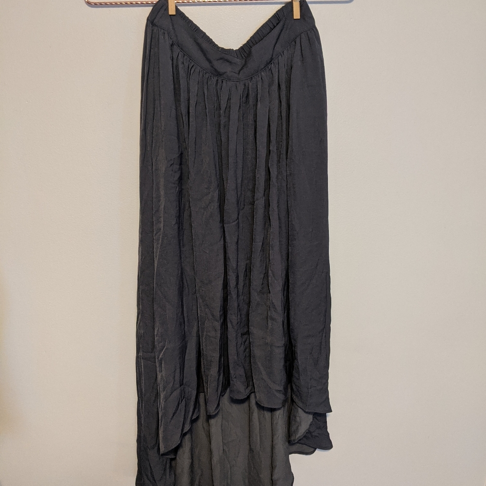 Hi-lo Skirt